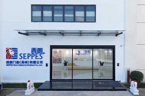 西朗快速门源头工厂就在江苏苏州，售后有保障，支持实地看厂