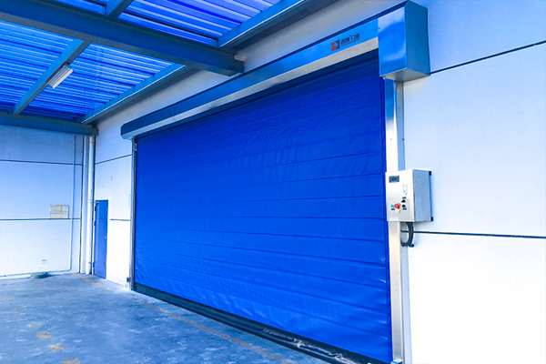 保温快速门图片