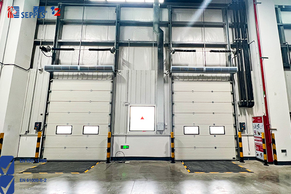 垂直提升门案例图片