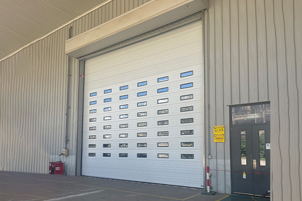 西朗提升门图片 西朗提升门图片